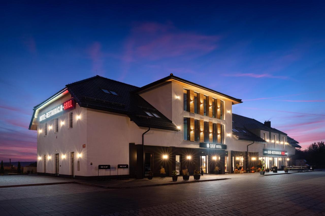 Ilkus Hotel & Restaurant Krze Buitenkant foto